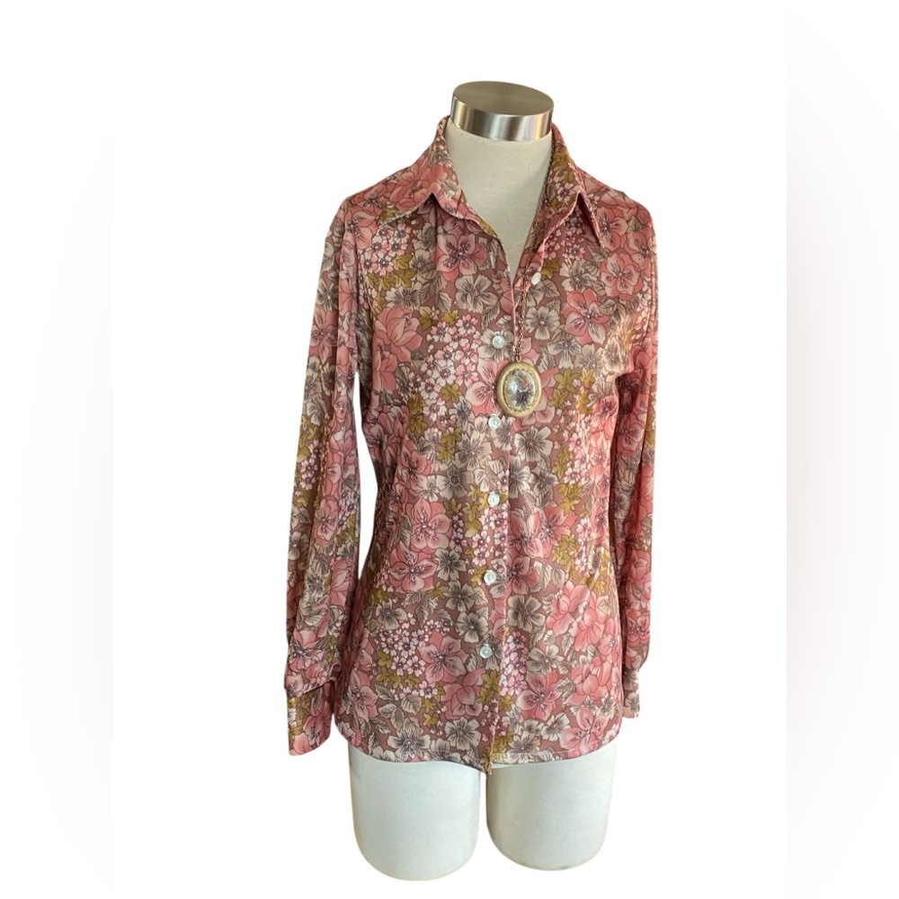 Vintage point collar Floral Pink/tan Button-Up Women's button down blouse 9/10